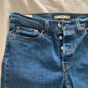 Levi’s Wedgie Fit Straight Jeans